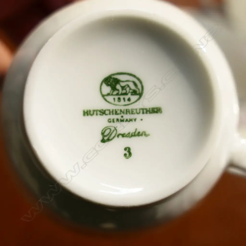 HUTSCHENREUTHER 'DRESDEN' DINNER SERVICE Image 1++