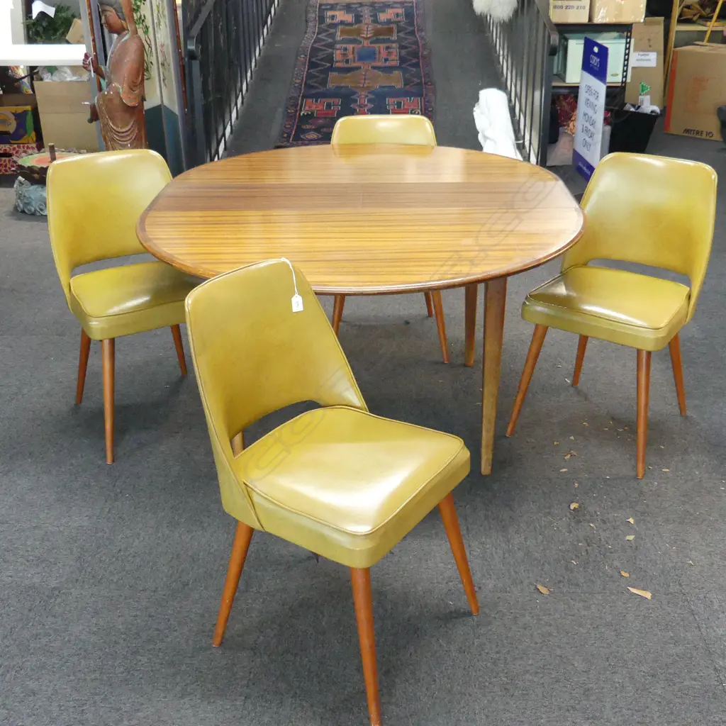 4 RETRO CHAIRS + EXTENDABLE DINING TABLE 1240mm dia Image 1++
