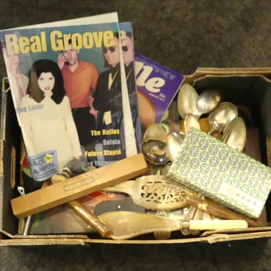 REAL GROOVY MAGAZINES, 2 RETRO PLATE WARMERS, CUTLERY, 3 CIGARS, ETC