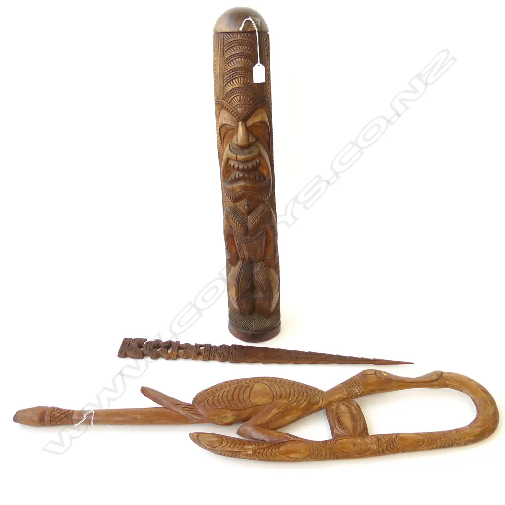 CARVED WOOD TONGAN FIGURE H780MM & 2 CARVED FOOD STICKS 990MM TALLEST Image 1++