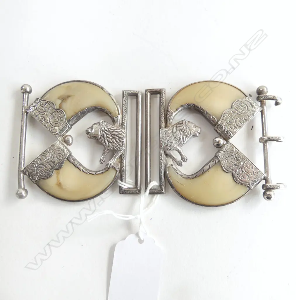 C1900 INDIAN SILVER & TIGER/LION'S 4 CLAW BUCKLE  Image 1++