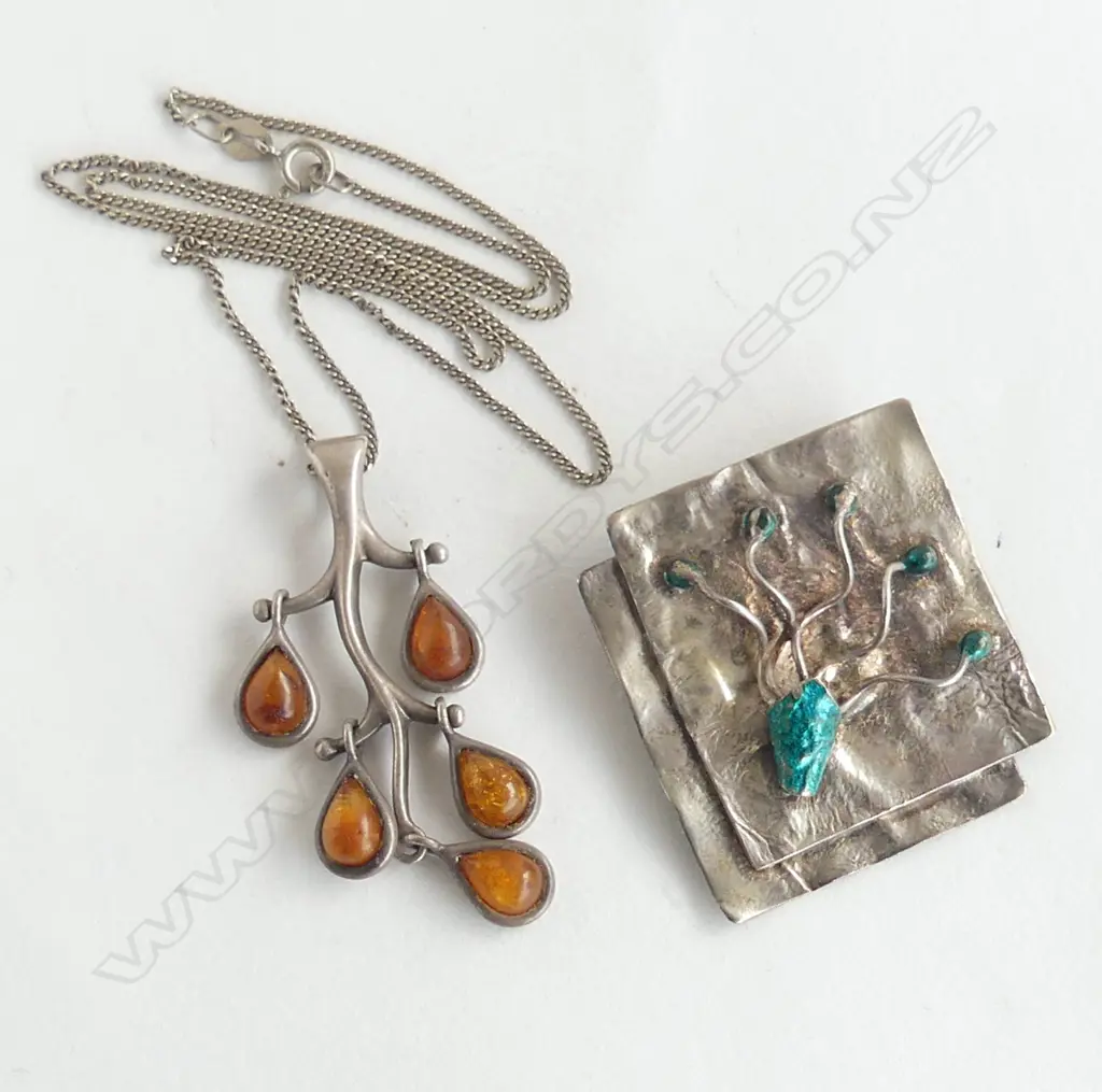 STYLISH SILVER & AMBER NECKLACE + OTHER BROOCH  Image 1++