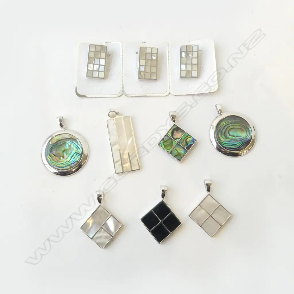 10 SILVER MOP & PAUA SET PENDANTS new old stock Image 1++