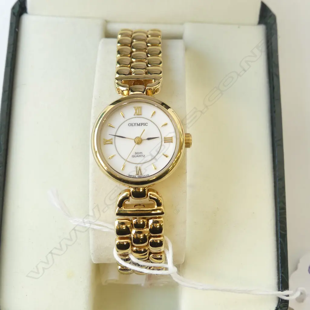 LADIES GP OLYMPIC WRIST WATCH, CASED Image 1++