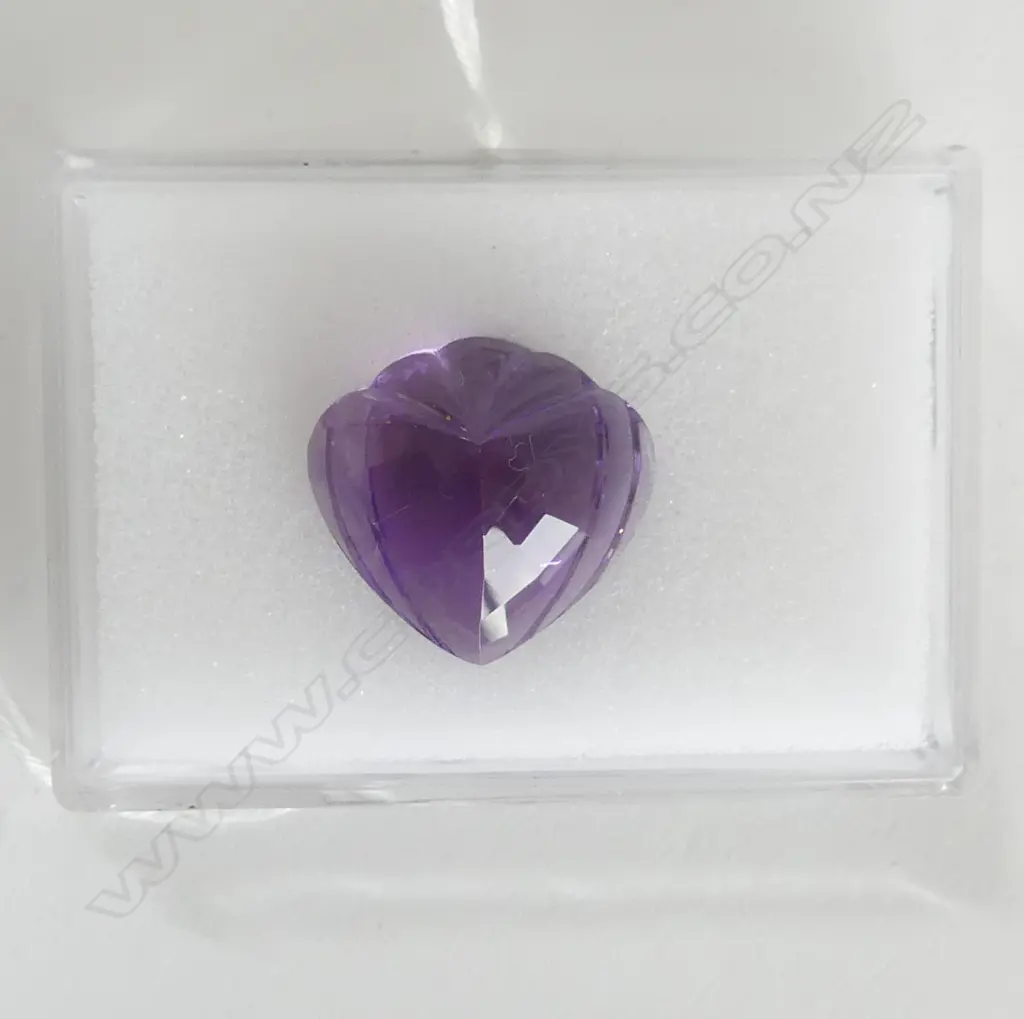 **RTV**AMETHYST 24CT 20x18mm Image 1++