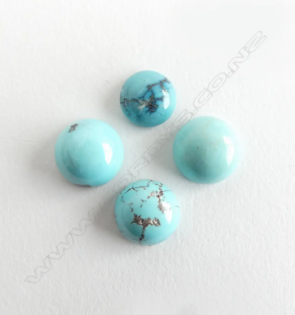 4 ROUND TURQUOISE CABOCHONS  Image 1++