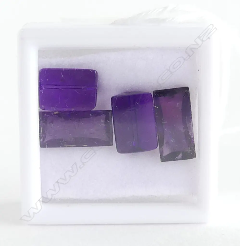 4 AMETHYST RECTANGULAR CABOCHON 8ct Image 1++