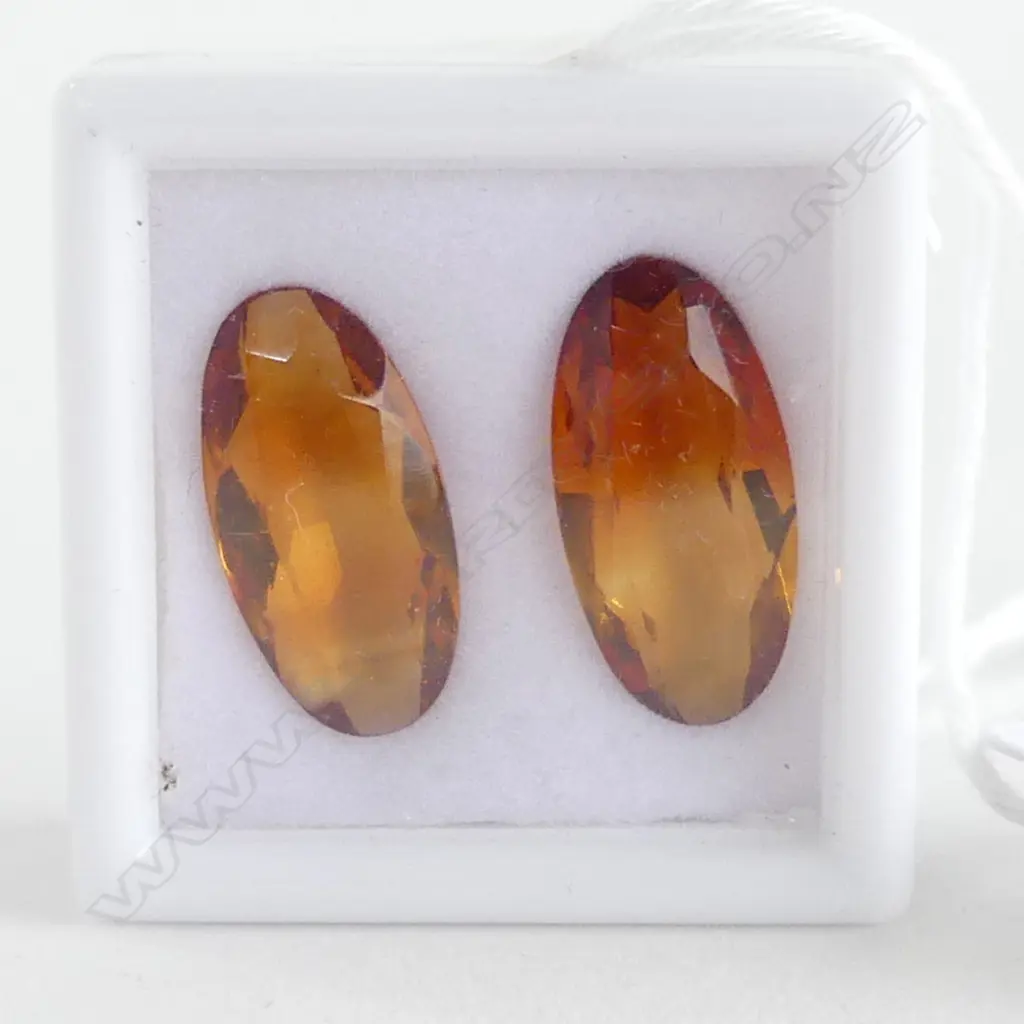 2 FACETED CITRINE OVALS, 7.25ct Image 1++