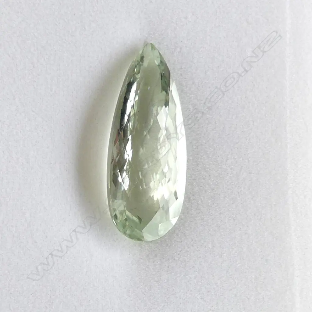 NATURAL GREEN QUARTZ FACETED PEAR CUT 30.93ct, AIG REPORT Image 1++