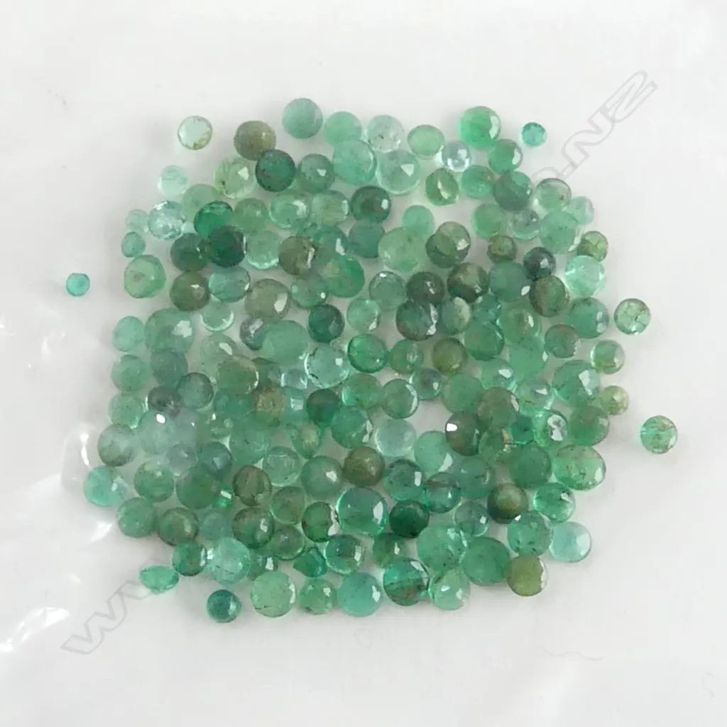 20ct FACETED EMERALDS, ROUND Image 1++