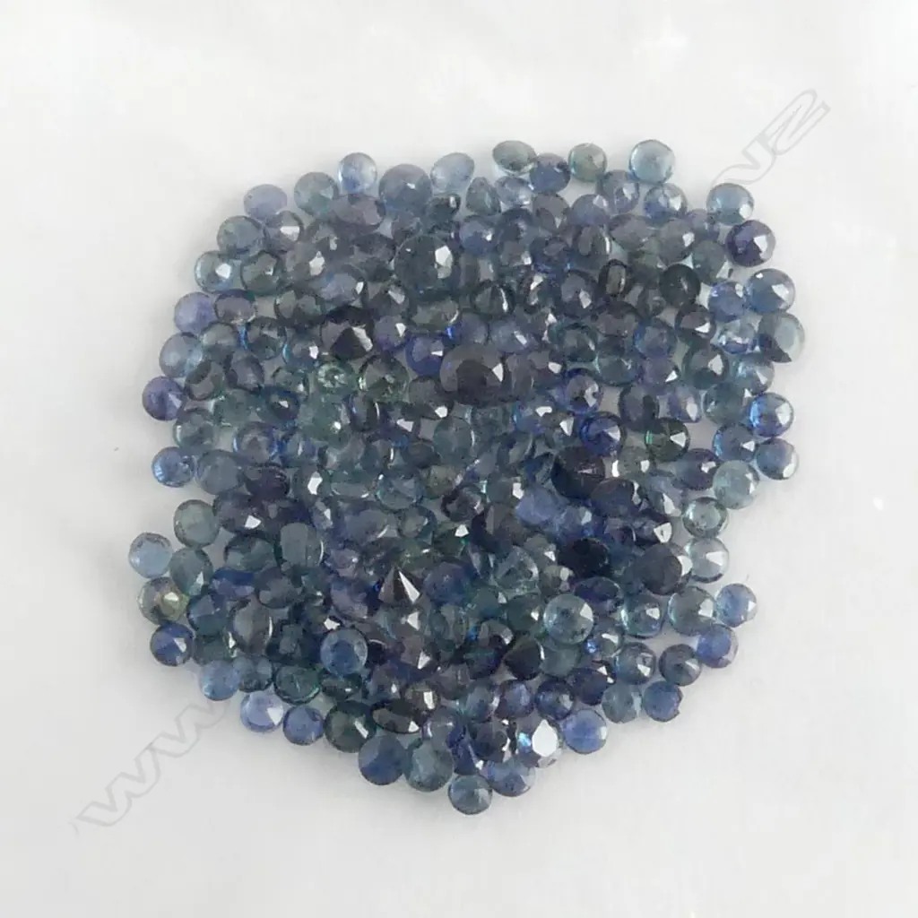20ct FACETED SAPPHIRE, ROUND Image 1++