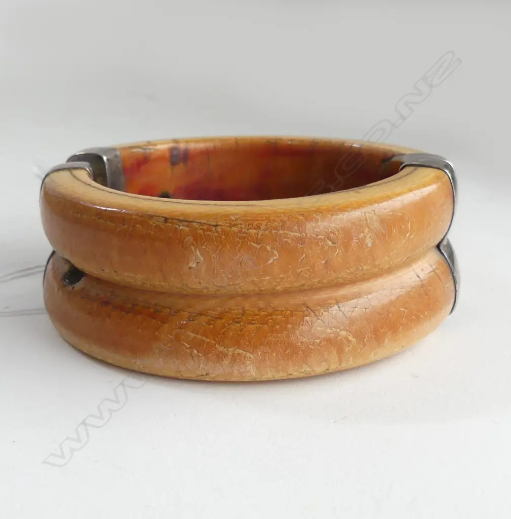 VINTAGE SILVER & IVORY BANGLE  Image 1++