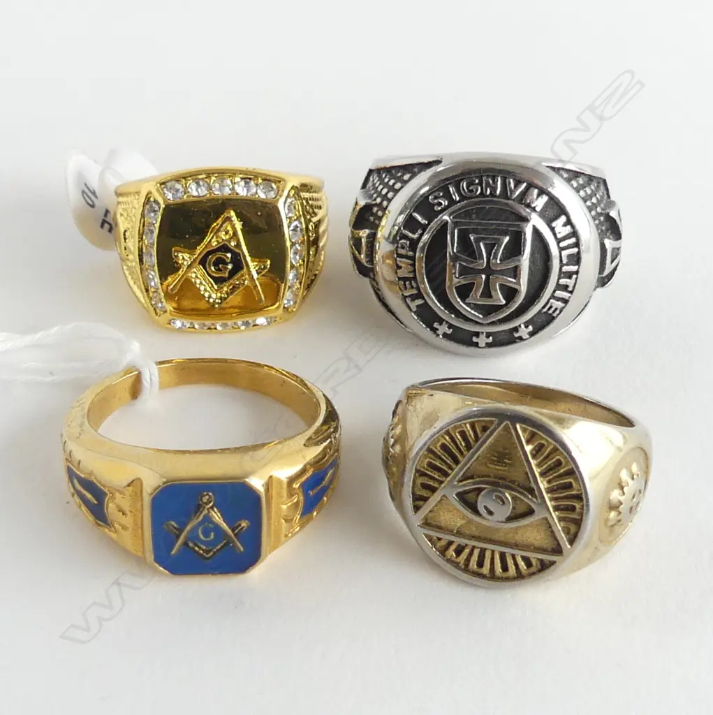 4 ASST. MASONIC COSTUME RINGS Image 1++