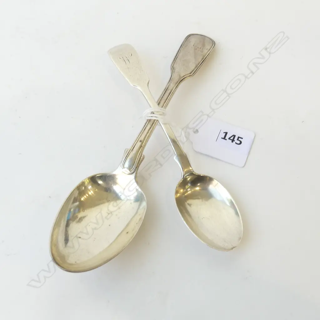 S/SILVER GEO TABLE SPOON  VICT SILVER TEASPOON 77G Image 1++
