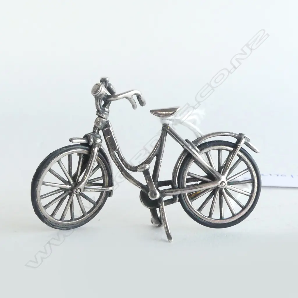 S/SILVER MINITURE BICYCLE H40MM 14G Image 1++