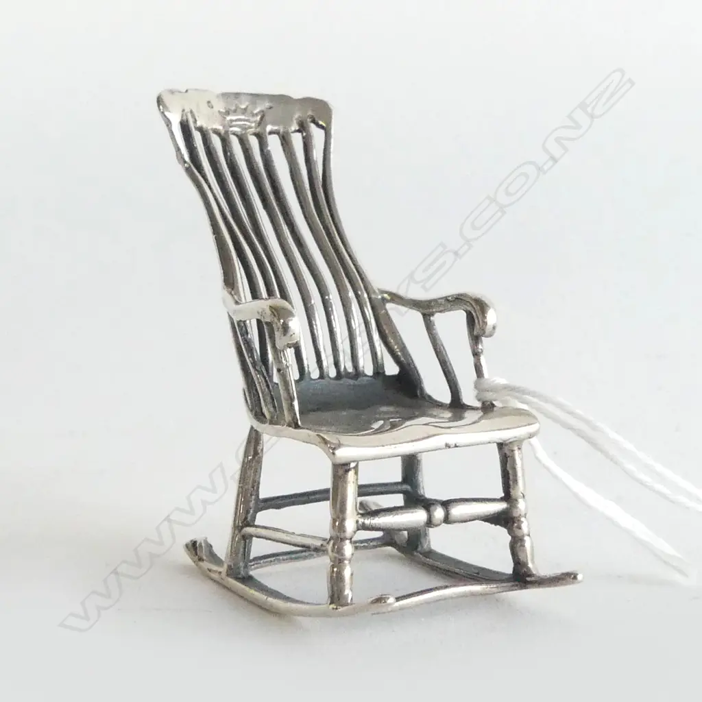 S/SILVER MINITURE  ROCKING CHAIR H45MM 14G Image 1++
