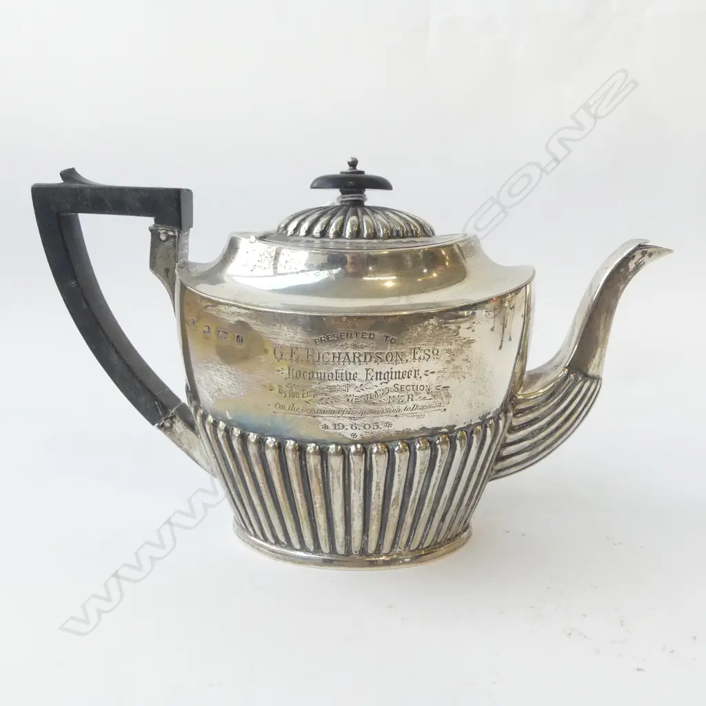 STG SILVER TEAPOT, B'HAM 1903 441gms Image 1++
