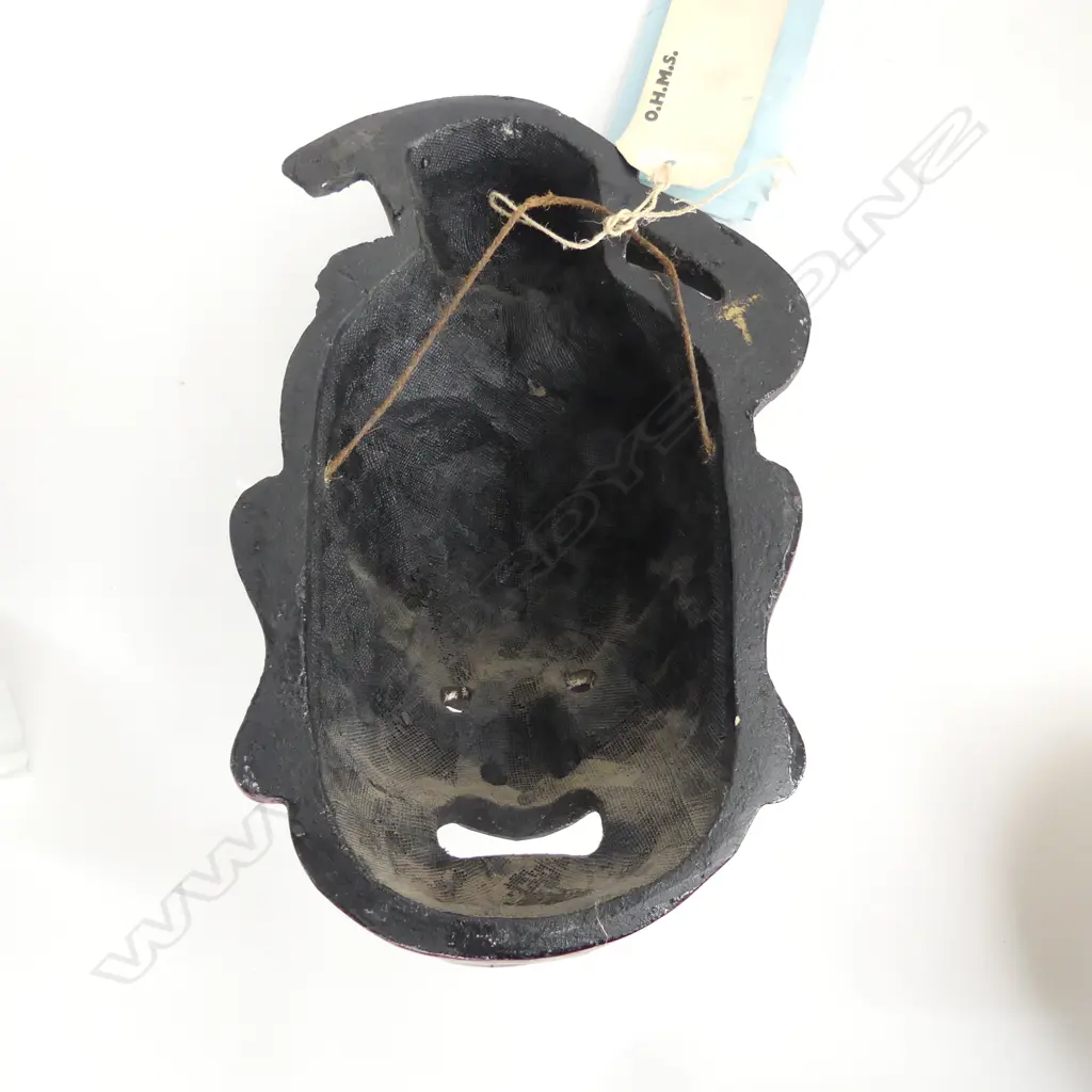 JAPANESE 'GARDIAN' MASK, RED LACQUER w BLACK UNDERPAINTING, H.350mm (sm surface crack) Image 1++