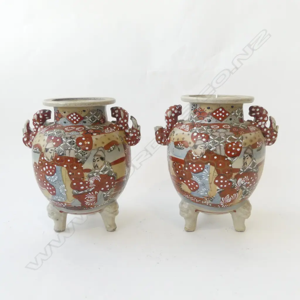 PR SATSUMA VASES (NO LIDS, MINOR LOSS TO 1 HANDLE) H.200mm Image 1++