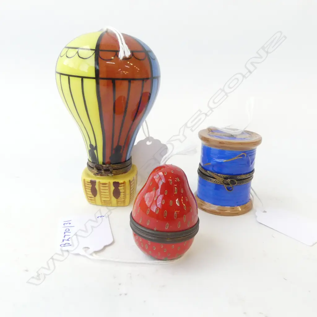 3 LIMOGE CHINA PATCH BOXES 90MM TALLEST Image 1++