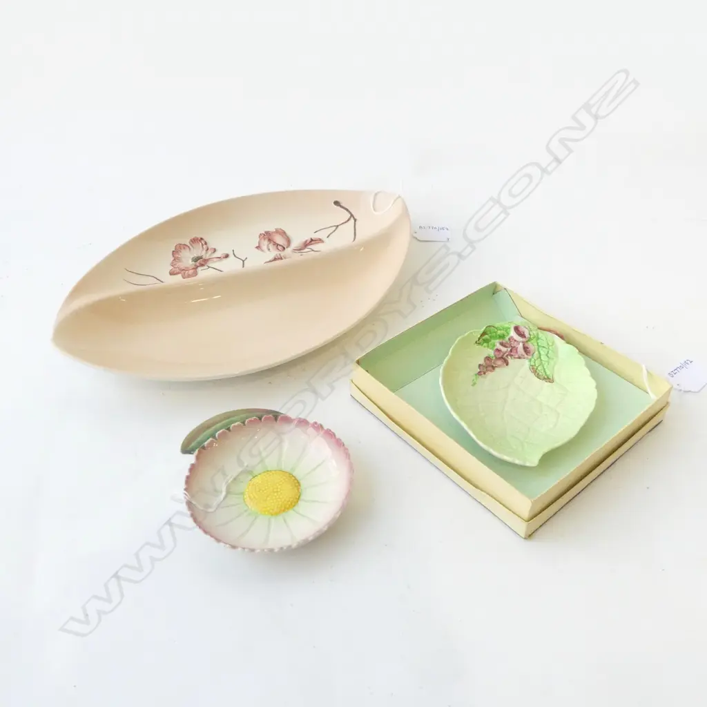 3 PCS CARLTONWARE BOXED DISH SERVING DISH L300MM & FLOWER DISH  Image 1++