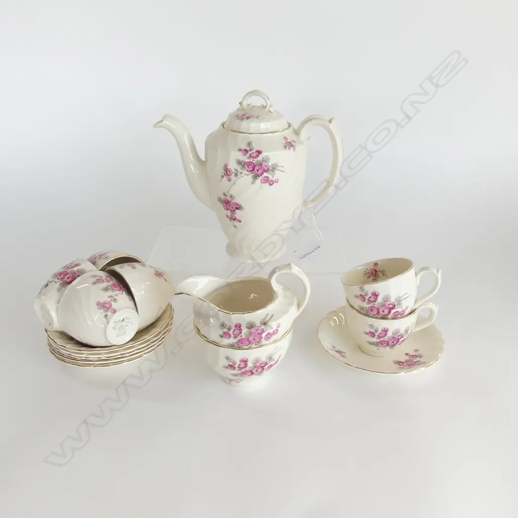 VINTAGE BERLEIGH WARE CRANTHAMINE PAT COFFEE SET Image 1++