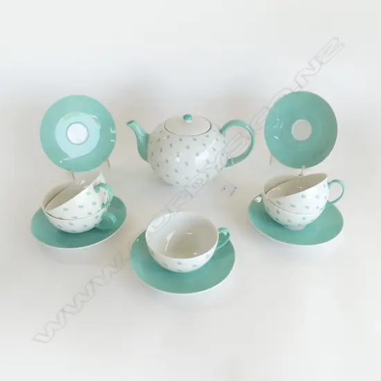ARZBERG RETRO TEAPOT & 5 C/S GREEN POLKERDOT PAT