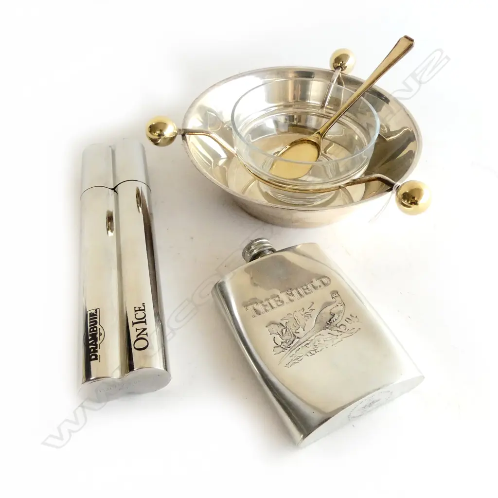 SILVER PLATE HIP FLASK + DISH W glass liner + CHROME CIGAR HOLDER Image 1++