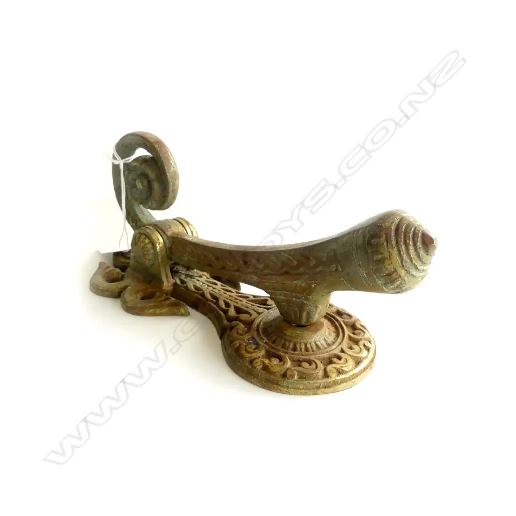 VICT BRASS DOOR KNOCKER L200MM Image 1++