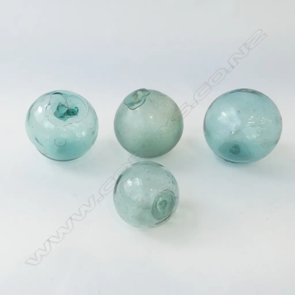 FOUR SMALL VINTAGE JAPANESE GLASS FISHING FLOATS WITH GLASS SEALS. D.65MM-90MM Image 1++