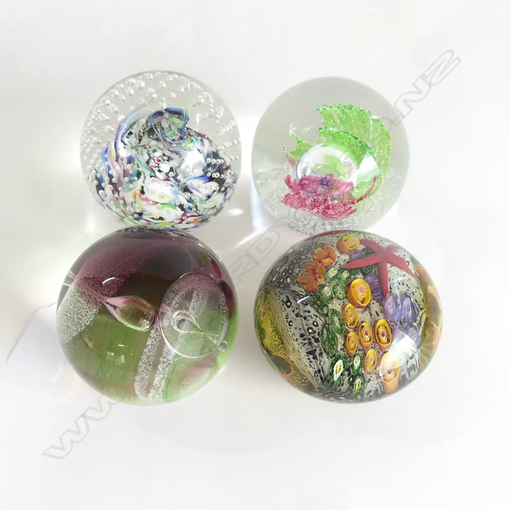 4 PAPERWEIGHTS, 3 CAITHNESS AND PETER RAOS 80mm dia Image 1++