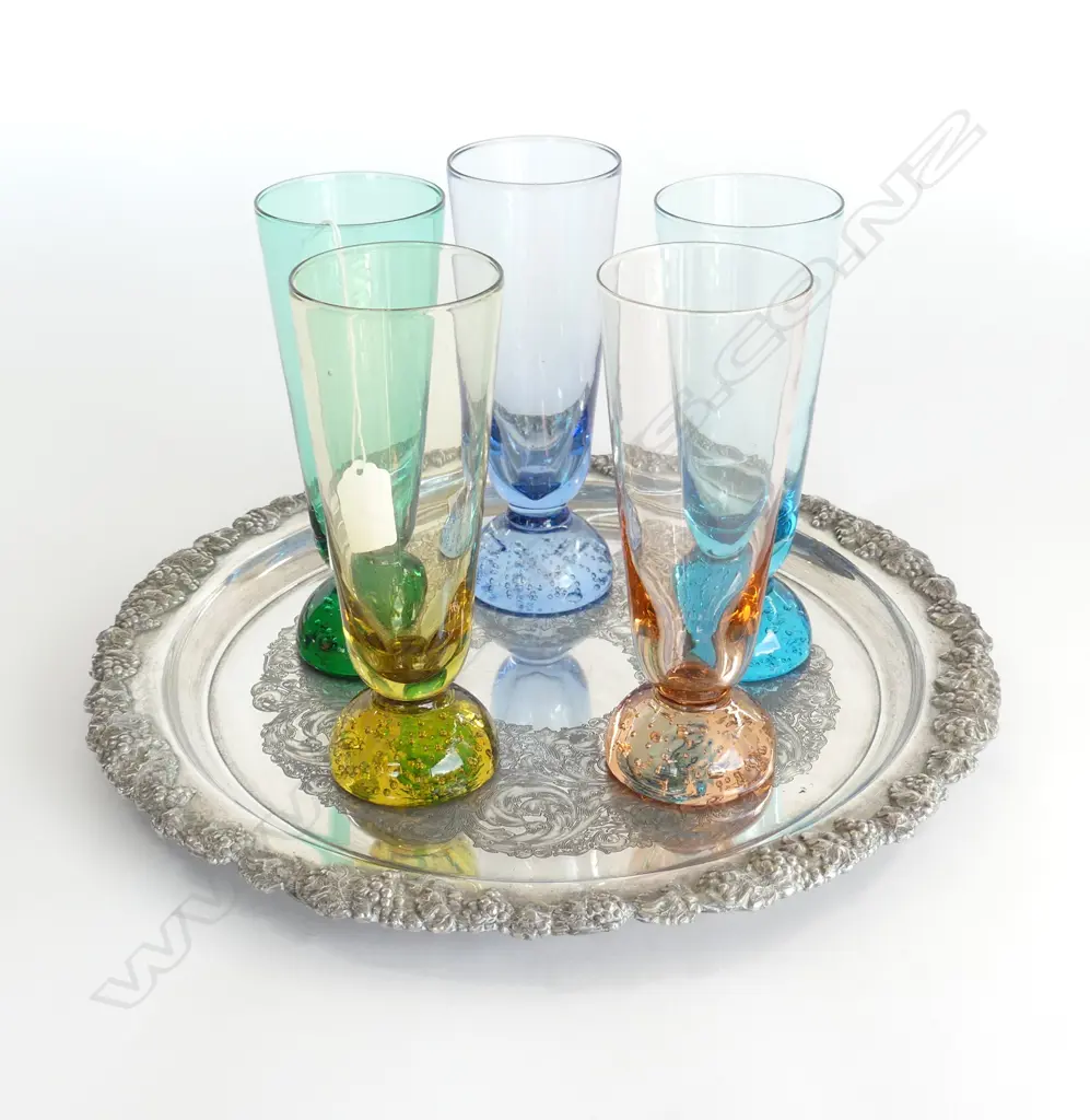 HEAVY EP TRAY DIA310MM WITH 5 COLOURED GLASS RETRO FLUTES H170MM Image 1++