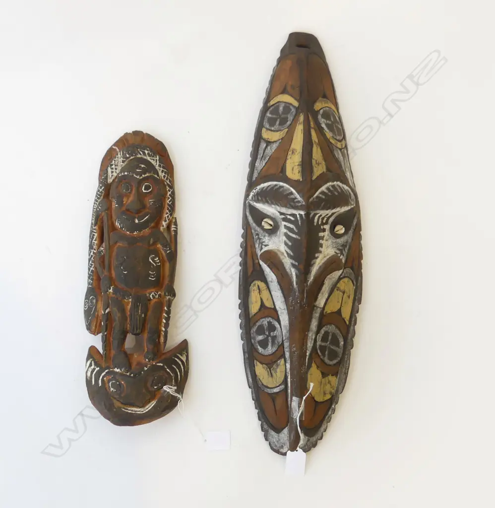 PNG PAINTED FACE MASK L640MM & FOOD HOOK L420MM Image 1++