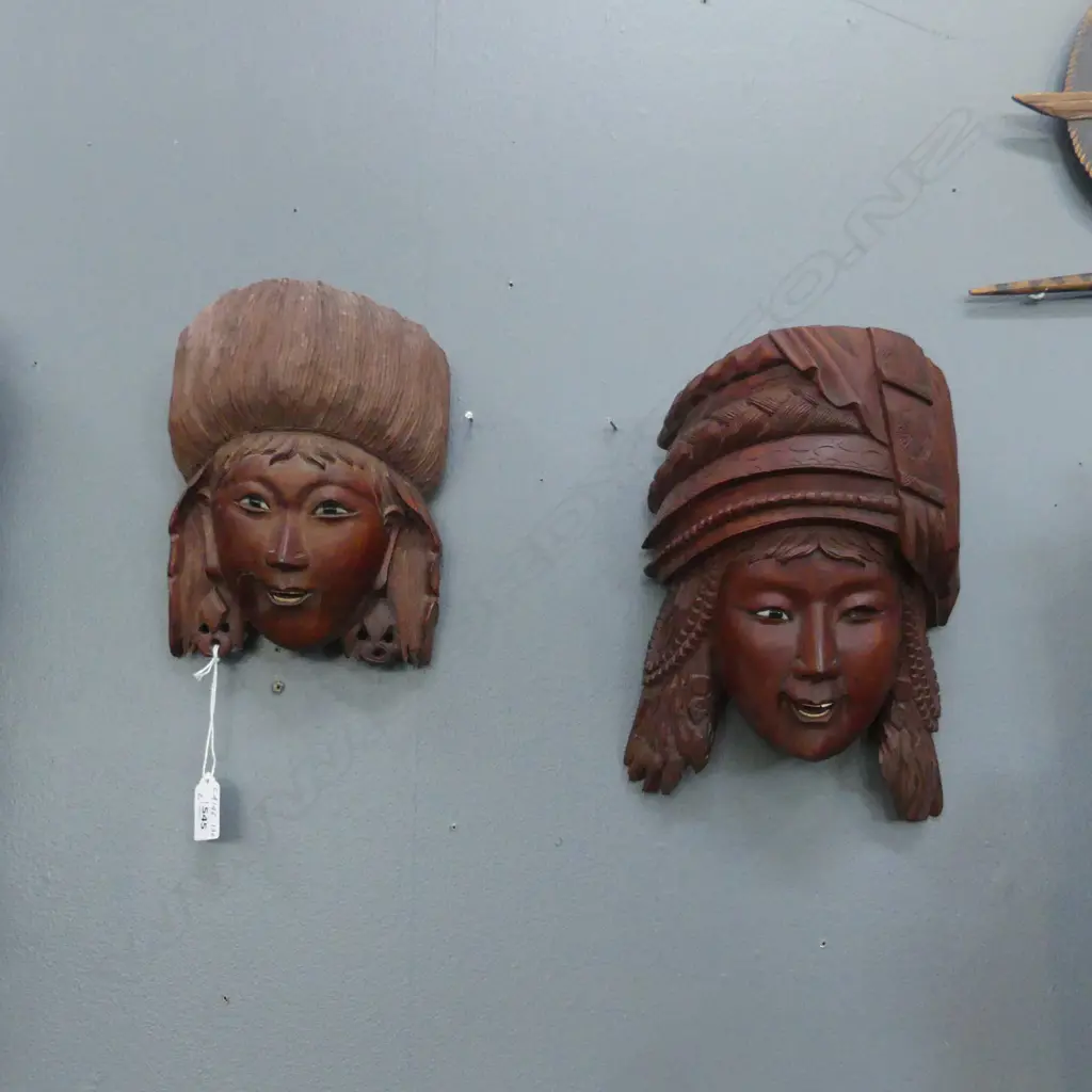 2 WOODEN WALL HANGING HEADS OF GIRLS LAUGHING, H.220MM Image 1++