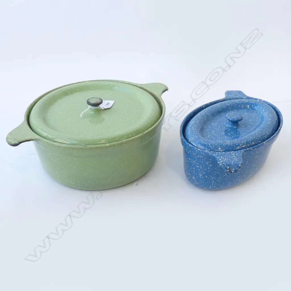 2 OLD ENAMELLED LIDDED OVEN DISHES: GREEN Dia.230mm + BLUE L.220mm Image 1++