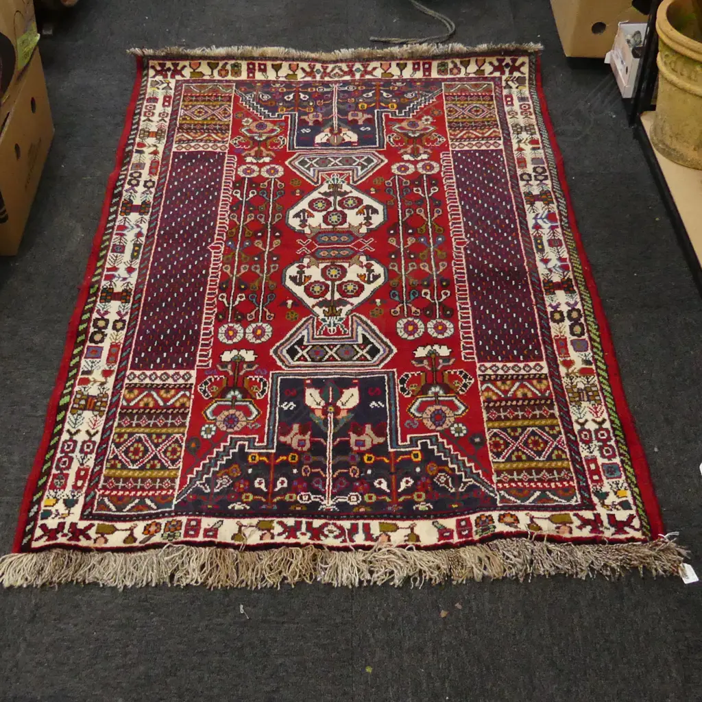 HAND KNOTTED PERSIAN SHIRAZ RUG all wool 1550 x 1100mm Image 1++