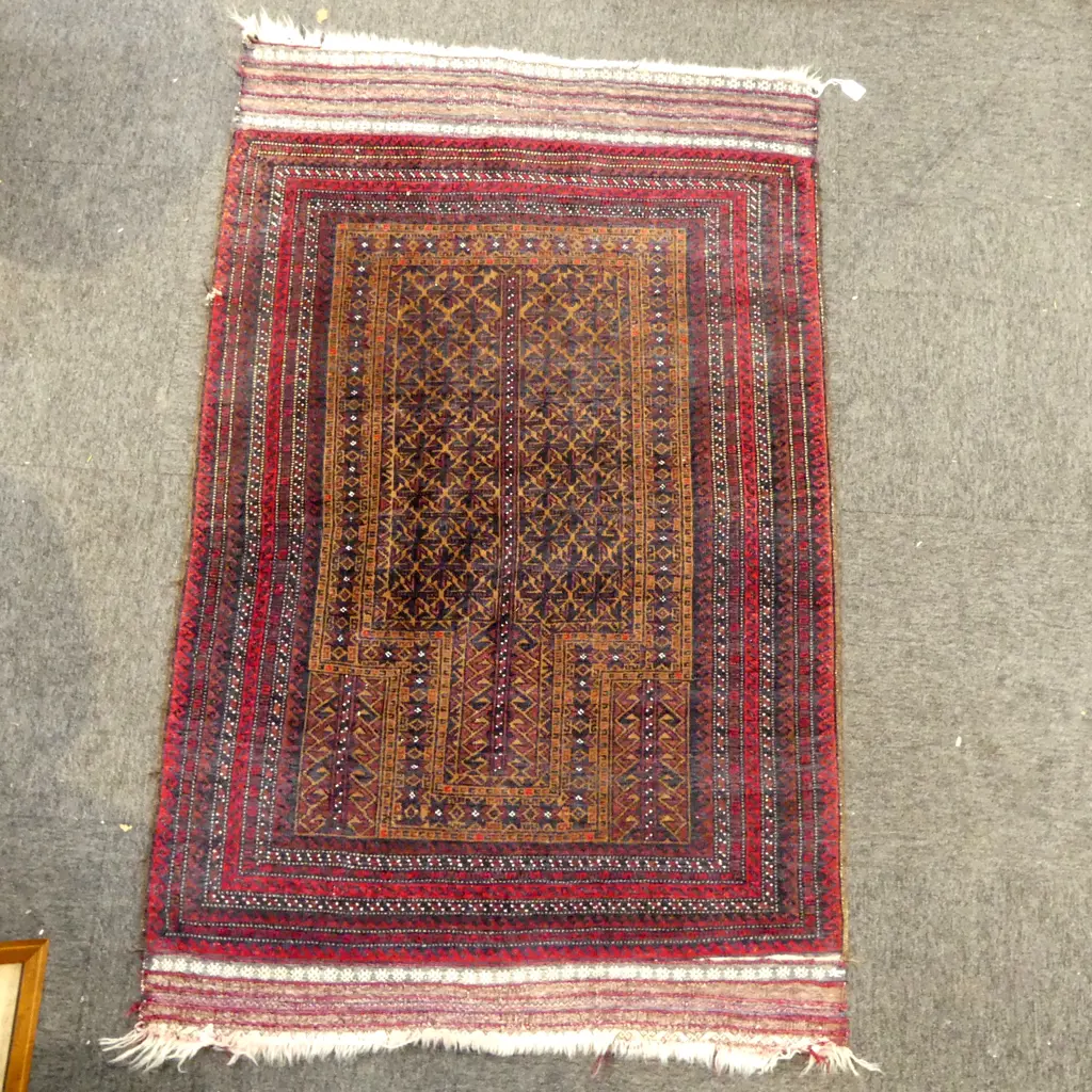 HAND KNOTTED ALL WOOL PRAYER RUG 1500x930mm overall Image 1++