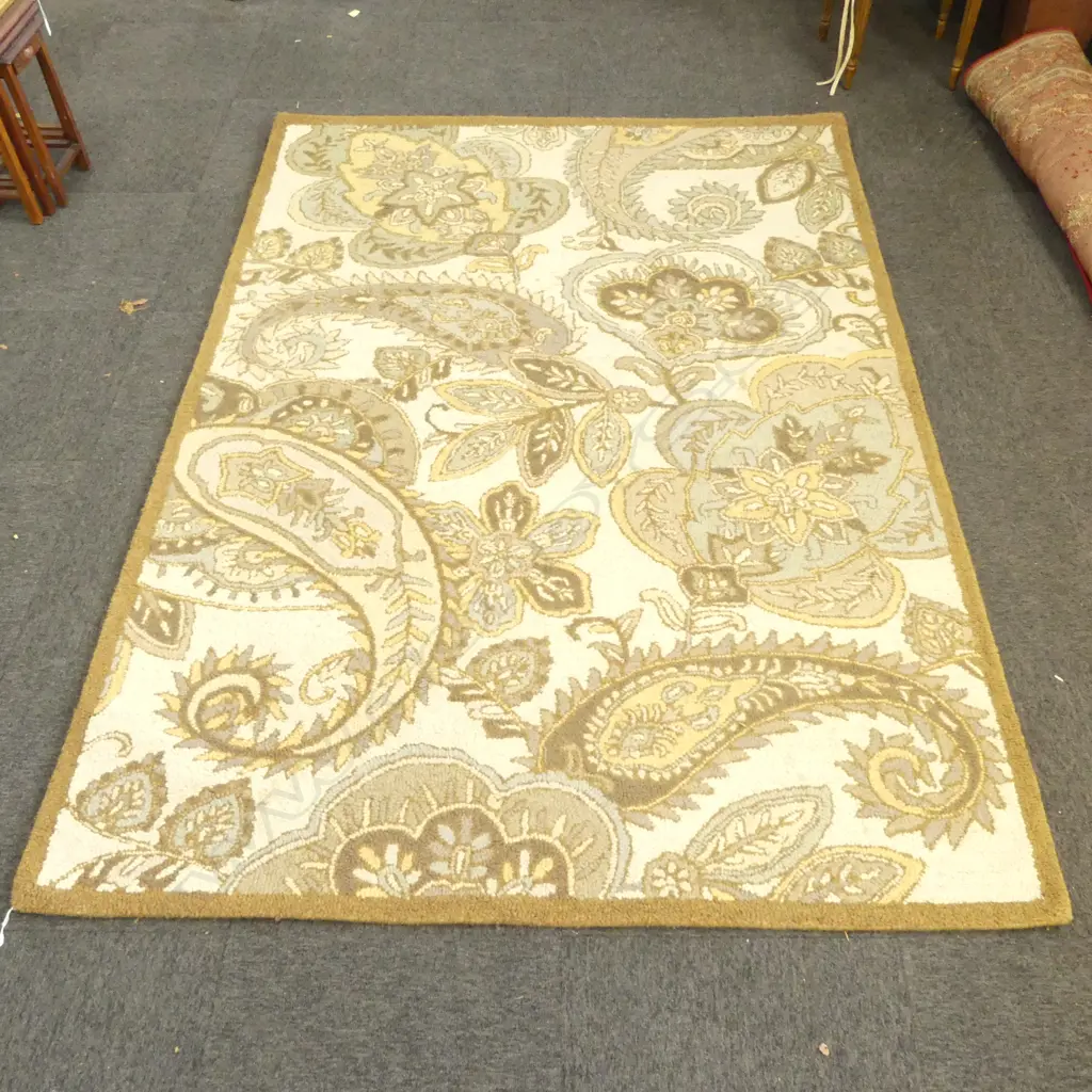 LG MACHINED RUG, PAISLEY DESIGN 2300x1600mm Image 1++