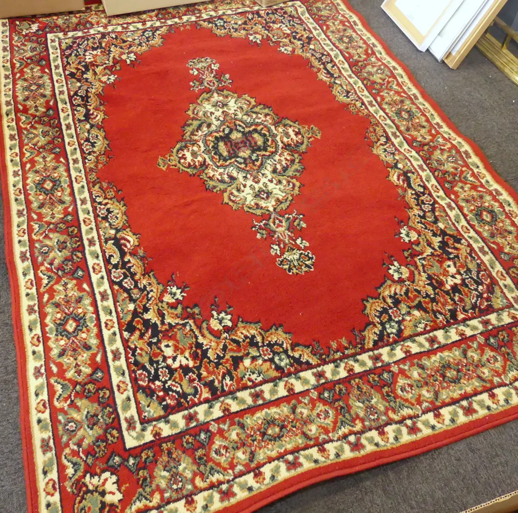 LG RED MACHINED RUG 2250x1600mm Image 1++