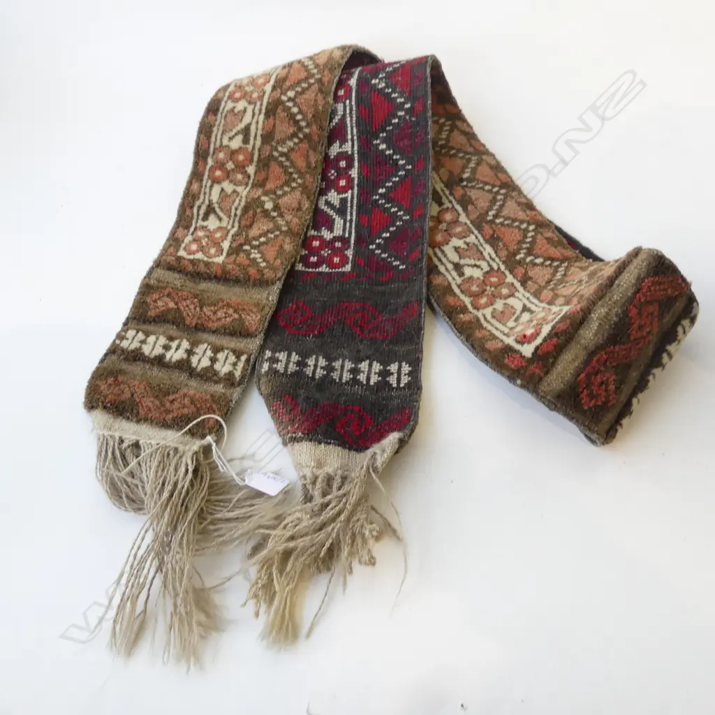 HAND KNOTTED ALL WOOL TENT BANNER 2000x145mm Image 1++