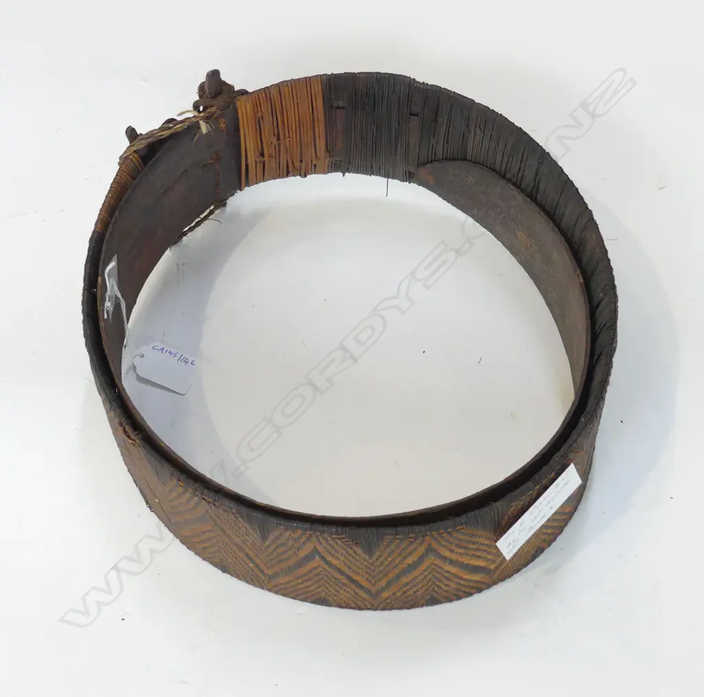 PNG CANNIBAL BARK BELT DIA270MM Image 1++