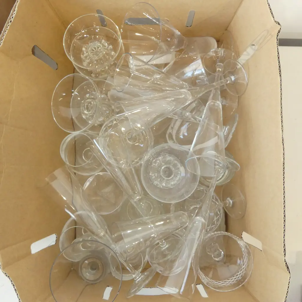 ASST. CRYSTAL DRINKING GLASSES ETC Image 1++