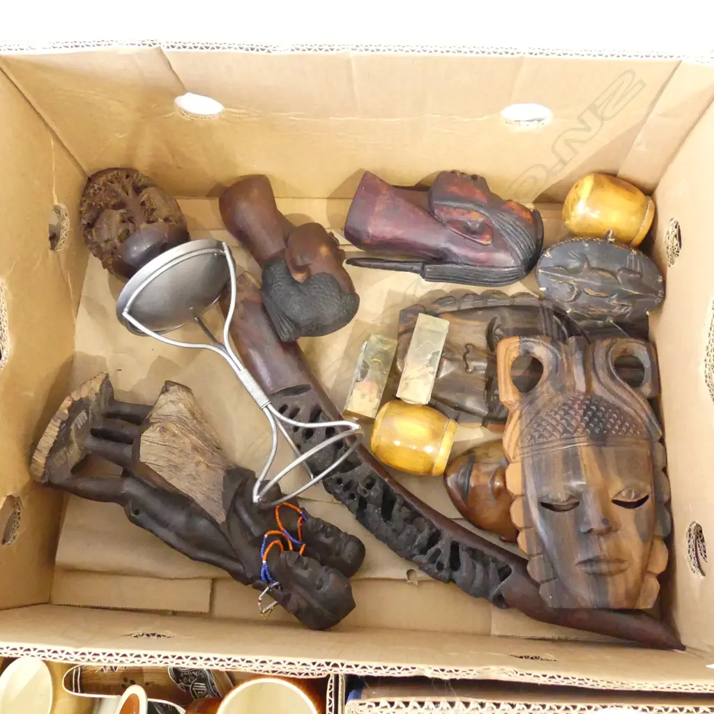 BOX OF 10 AFRICAN CARVED WOOD PCS ETC Image 1++