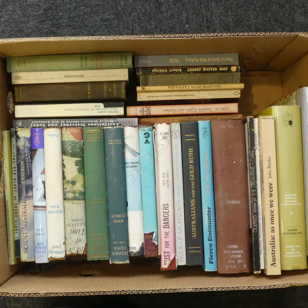 BOOKS: HISTORY OF AUSTRALIA Image 1++