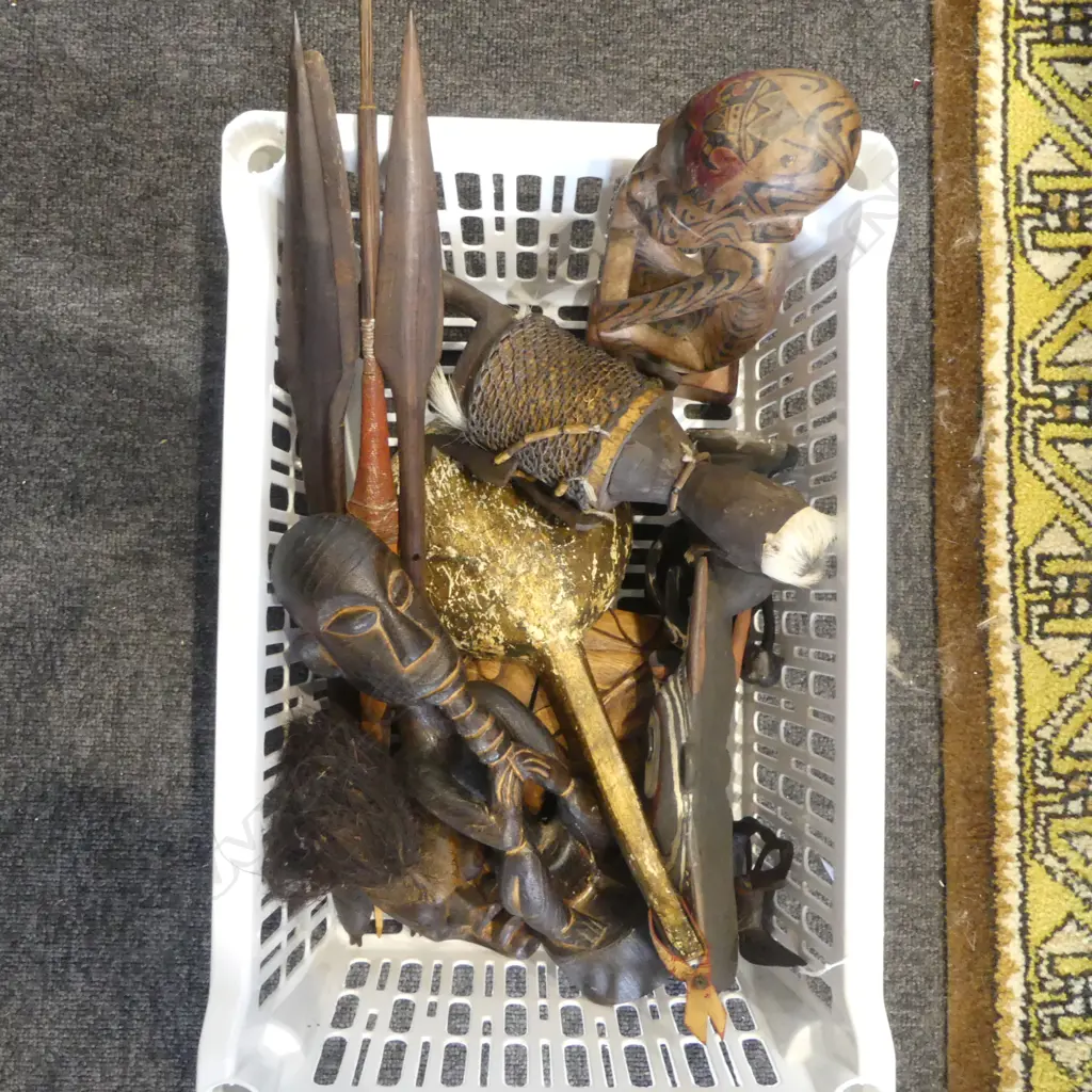 TRAY OF 10 ETHNIC WOOD CARVINGS  & 4 SPEAR HEADS Image 1++