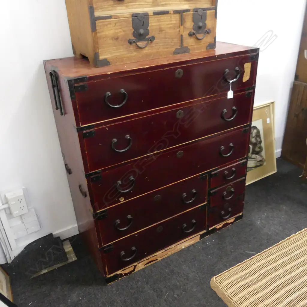 RUSTIC KYOTO RED LACQUERED KIMONO CHEST H1060mm Image 1++