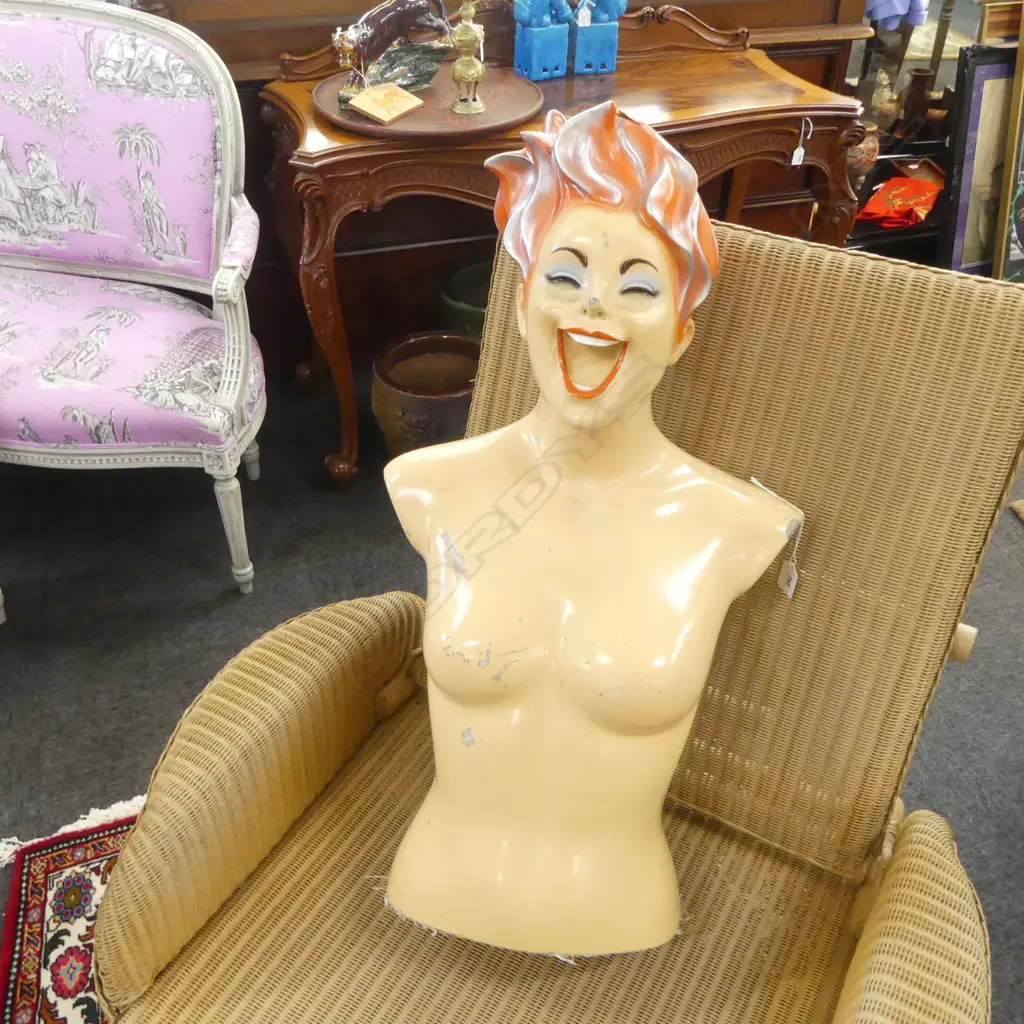 MANNEQUIN BUST H.730mm Image 1++
