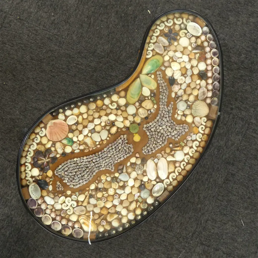 VINTAGE NZ KIDNEY TABLE BY N & L CHRISTIAN OF PICTON, SHELL MAP OF NZ TO TOP, W.650mm Image 1++