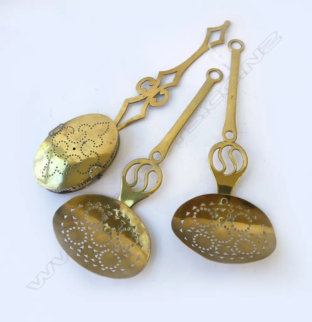 PR ANTIQUE BRASS SKIMMERS + CHESTNUT ROASTER L.530mm Image 1++