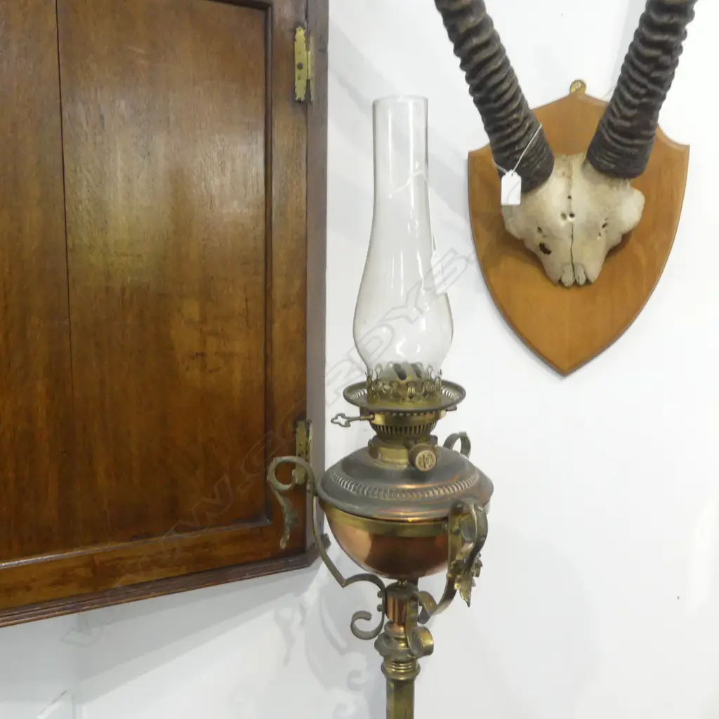 VINTAGE BRASS & COPPER ADJUSTABLE HIEGHT KERO LAMP H1880MM Image 1++
